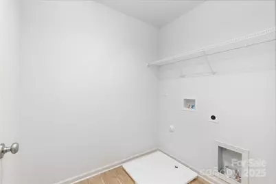 315 E Glendale Avenue, Mount Holly, NC 28120 - Photo 16