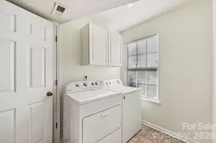 7106 Spring Creek Ln, Charlotte, NC 28273 - Photo 18