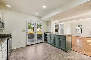 7106 Spring Creek Ln, Charlotte, NC 28273 - Photo 10