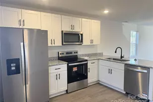 128 18th Pl NW, Hickory, NC 28601 - Photo 4