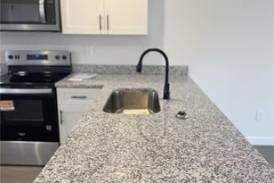 128 18th Pl NW, Hickory, NC 28601 - Photo 6