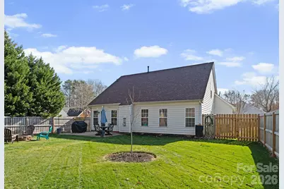 10227 Ingleton Court, Charlotte, NC 28269 - Photo 34