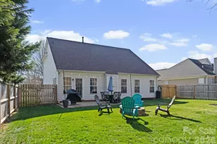 10227 Ingleton Ct, Charlotte, NC 28269 - Photo 32