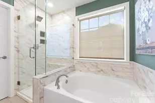 10227 Ingleton Ct, Charlotte, NC 28269 - Photo 18