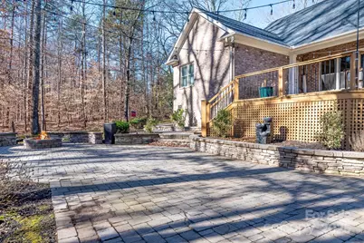 2456 West Nicole Lane, Denver, NC 28037 - Photo 2