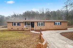 1994 Greenleaf Rd, Clover, SC 29710 - Photo 24