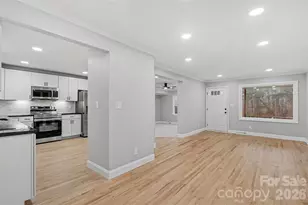 1994 Greenleaf Rd, Clover, SC 29710 - Photo 4