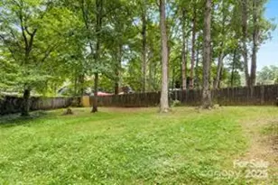 240 Vermont Dr, Stanley, NC 28164 - Photo 30