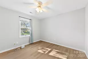 240 Vermont Dr, Stanley, NC 28164 - Photo 18