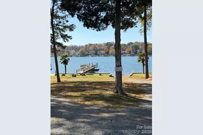 20914 Sierra Vista Drive, Cornelius, NC 28031 - Photo 4