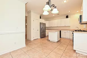 9177 Bonnie Briar Cir, Charlotte, NC 28277 - Photo 14