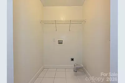 9177 Bonnie Briar Circle, Charlotte, NC 28277 - Photo 32