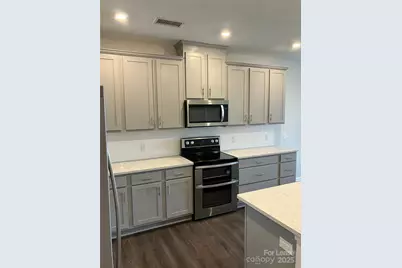 4455 Reed Creek Drive #304, Sherrills Ford, NC 28673 - Photo 2