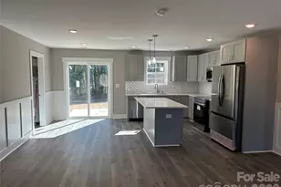 4206 Grissom St, Gastonia, NC 28056 - Photo 6