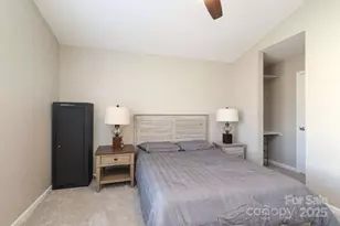 1109 Triece Ln, Charlotte, NC 28215 - Photo 16