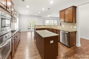 128 Front Porch Dr, Rock Hill, SC 29732 - Photo 2