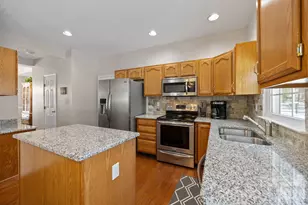 8609 Abbey Brook Ct, Charlotte, NC 28216 - Photo 16