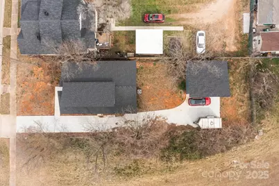 913 Wilson W Lee Boulevard, Statesville, NC 28677 - Photo 42