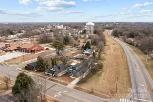 913 Wilson W Lee Blvd, Statesville, NC 28677 - Photo 46