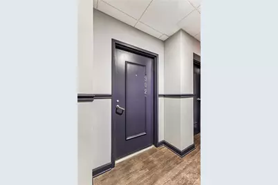 718 W Trade Street #302, Charlotte, NC 28202 - Photo 4