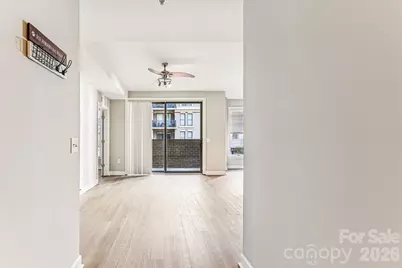 718 W Trade Street #302, Charlotte, NC 28202 - Photo 8