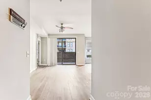 718 W Trade St, Charlotte, NC 28202 - Photo 8