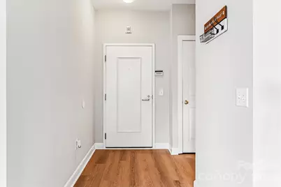 718 W Trade Street #302, Charlotte, NC 28202 - Photo 6