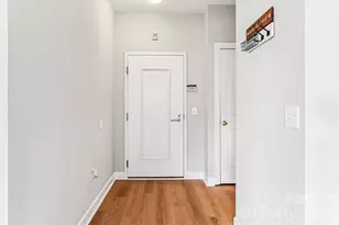 718 W Trade St, Charlotte, NC 28202 - Photo 6