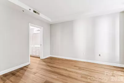 718 W Trade Street #302, Charlotte, NC 28202 - Photo 24