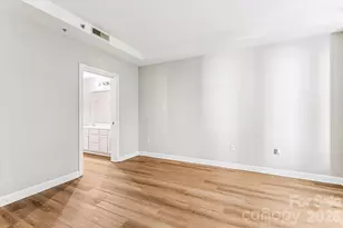 718 W Trade St, Charlotte, NC 28202 - Photo 24