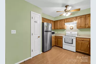 112 Serenity Circle, Hendersonville, NC 28792 - Photo 10