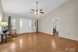 112 Serenity Cir, Hendersonville, NC 28792 - Photo 6