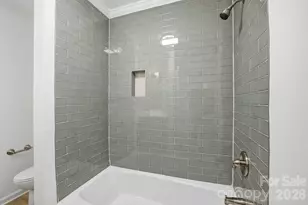 413 W 8th St, Charlotte, NC 28202 - Photo 6