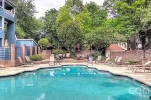 413 W 8th St, Charlotte, NC 28202 - Photo 14