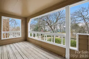 413 W 8th St, Charlotte, NC 28202 - Photo 12