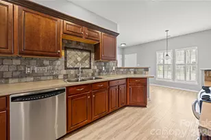 4219 Coulter Crossing, Charlotte, NC 28213 - Photo 12