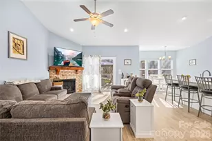 1600 Barefoot Ave, Catawba, NC 28609 - Photo 6