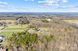 1600 Barefoot Ave, Catawba, NC 28609 - Photo 34