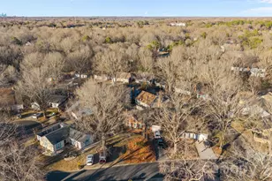 2704 Hillmont Dr, Charlotte, NC 28226 - Photo 28