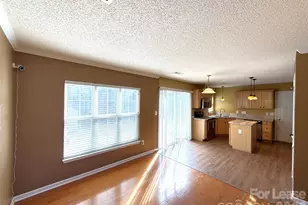 7304 Ravanna Dr, Charlotte, NC 28213 - Photo 4