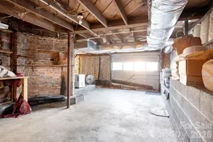 17 Vandalia Ave, Asheville, NC 28806 - Photo 28