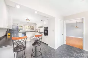 308 Grimball Dr, Waynesville, NC 28786 - Photo 16