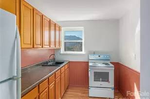 308 Grimball Dr, Waynesville, NC 28786 - Photo 30