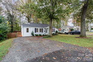 412 Nims St, Fort Mill, SC 29715 - Photo 2