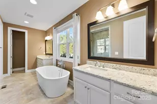 6065 Chimney Bluff Rd, Lancaster, SC 29720 - Photo 18