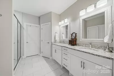 1449 N Center Street, Hickory, NC 28601 - Photo 16