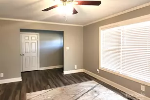 432 Virginia Ave, Statesville, NC 28677 - Photo 14