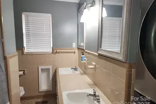 432 Virginia Ave, Statesville, NC 28677 - Photo 16