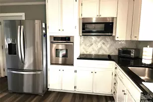 432 Virginia Ave, Statesville, NC 28677 - Photo 8