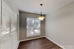 1040 Chaucery Ln, Matthews, NC 28104 - Photo 18